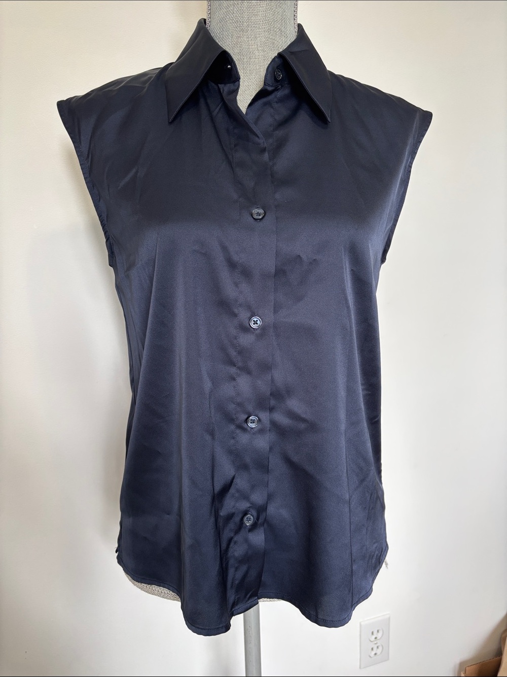 Banana Republic Factory Navy Sleeveless Satin Button-Down Shirt